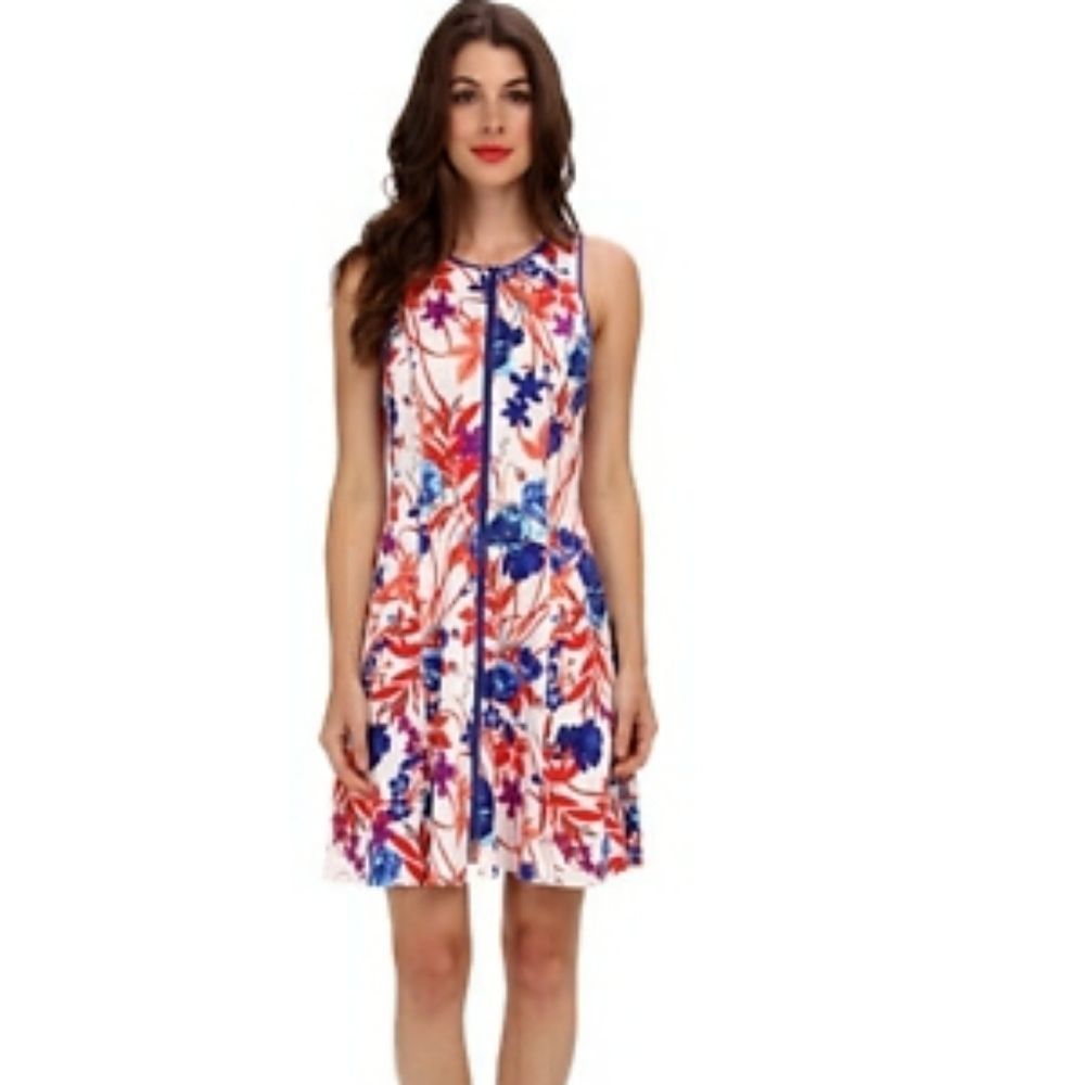 Ali‎ Ro Women's Sleeveless Floral Scuba Dress 6